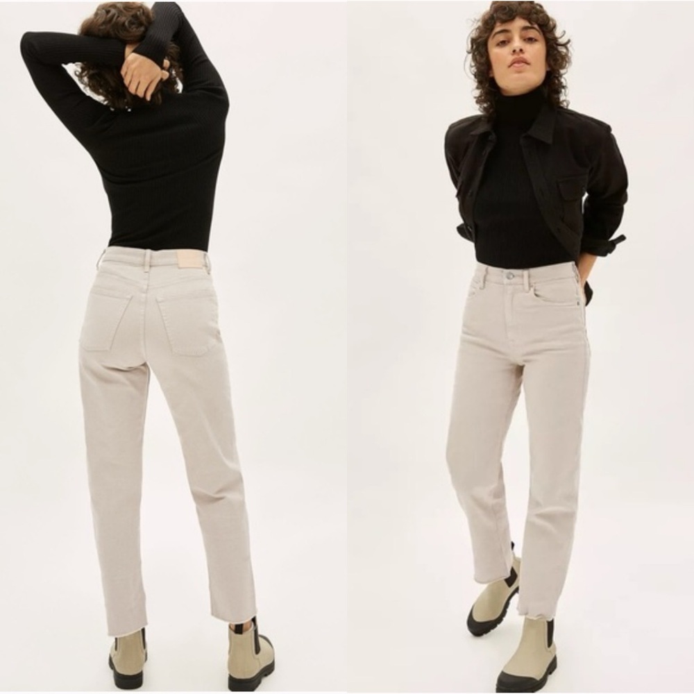 EVERLANE The Way High Jean with Raw Hem Size 29